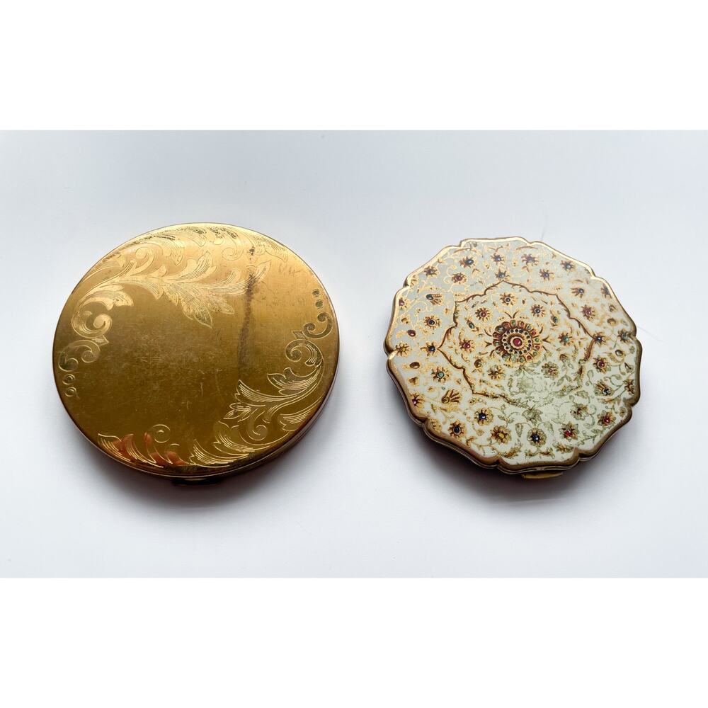 Pair of Vintage 1950s Elgin American and Stratton Powder Compacts